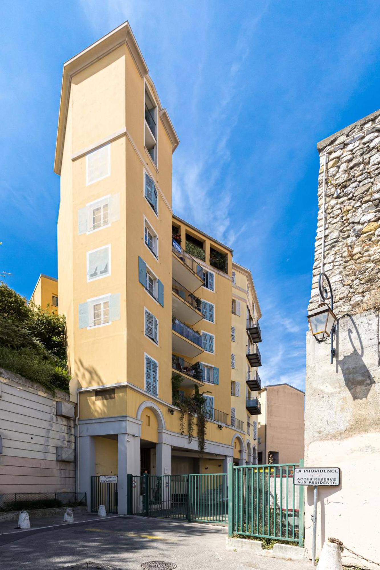 2 Bdrs & Parking In The Old Town ! Apartment Ница Екстериор снимка