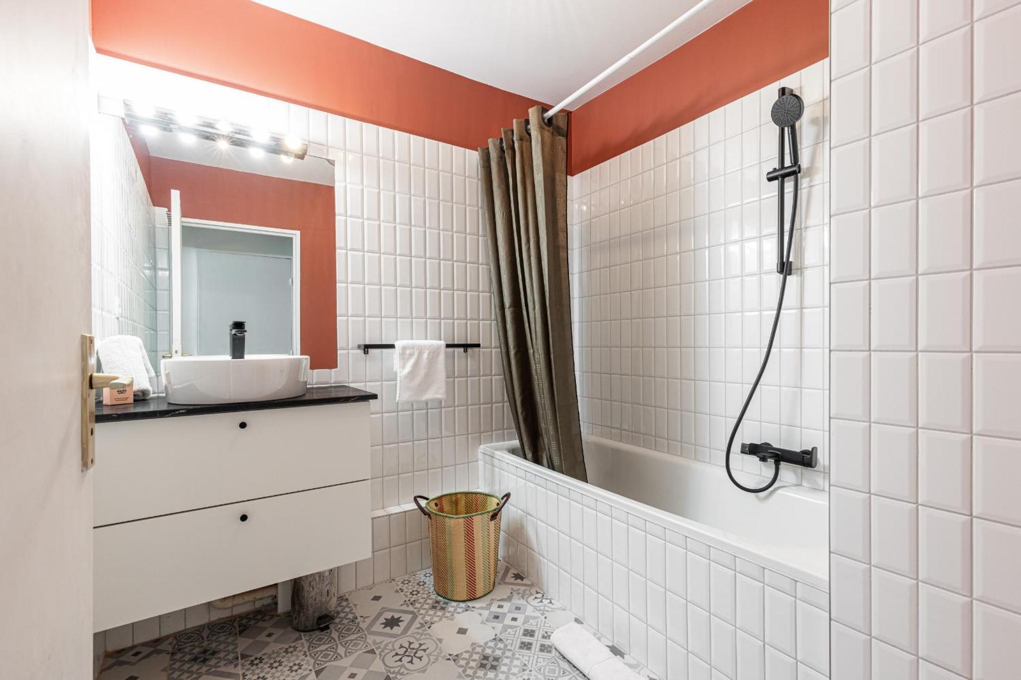 2 Bdrs & Parking In The Old Town ! Apartment Ница Екстериор снимка