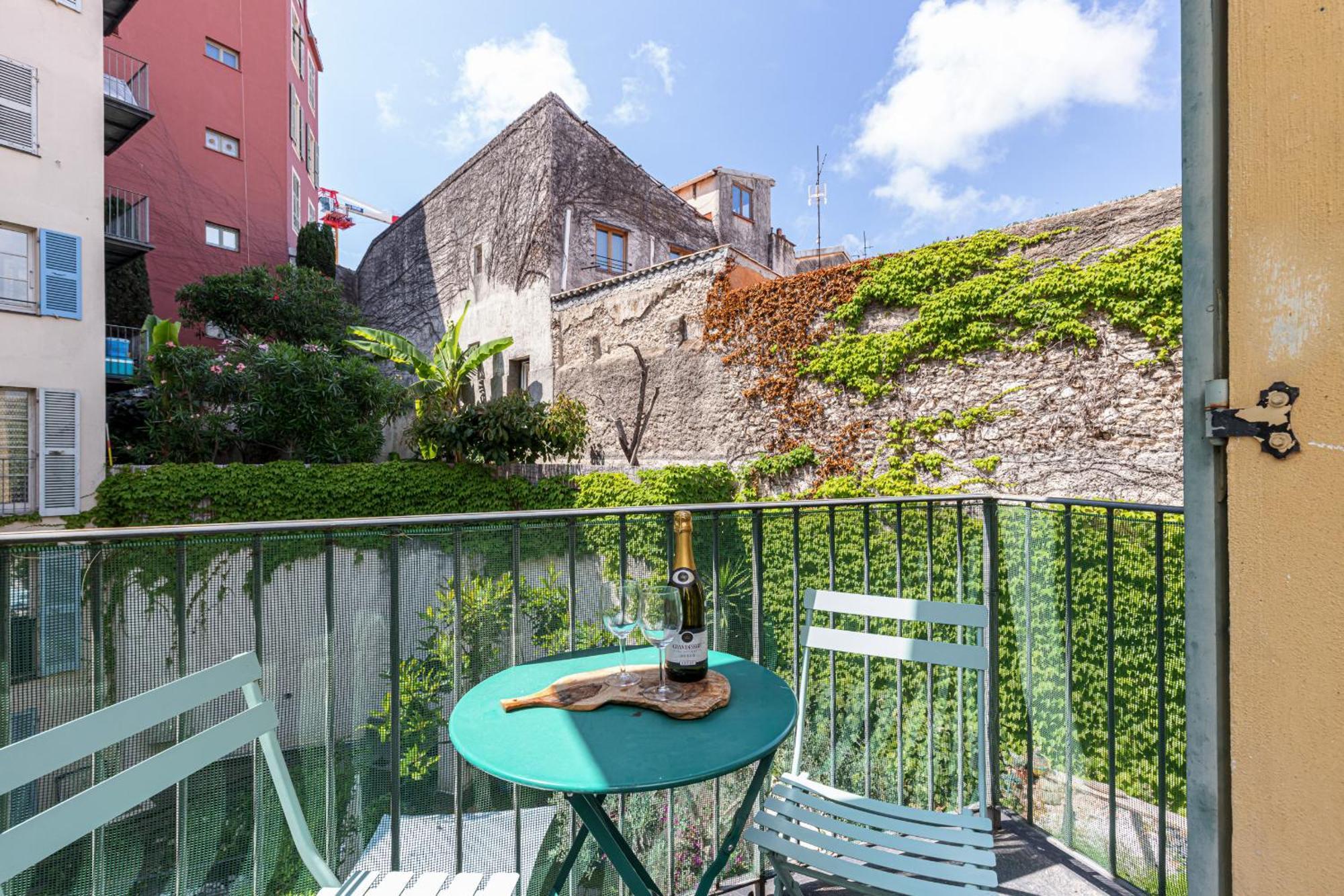 2 Bdrs & Parking In The Old Town ! Apartment Ница Екстериор снимка