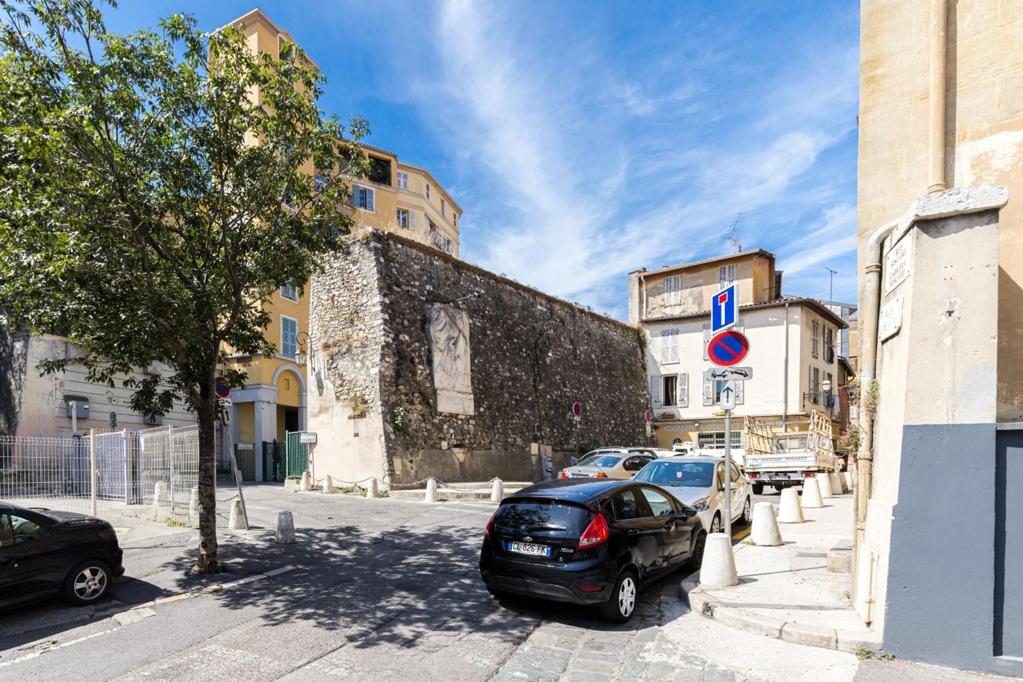2 Bdrs & Parking In The Old Town ! Apartment Ница Екстериор снимка